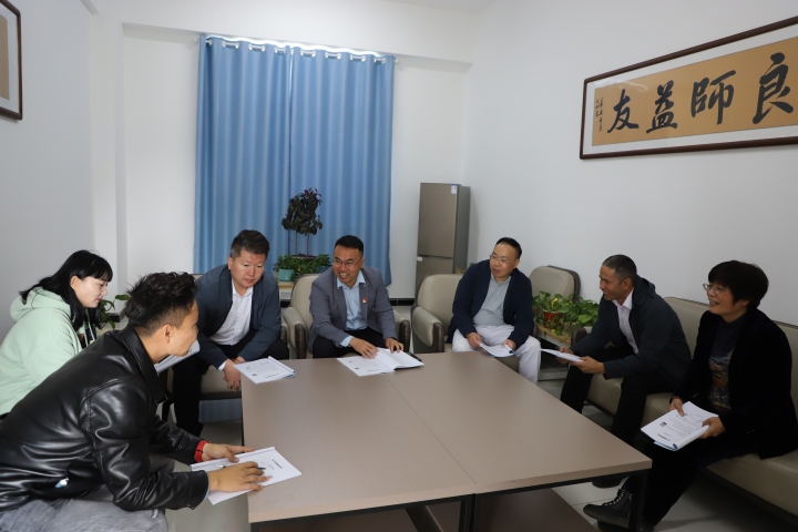 课本变“薄”了 金华援疆教师“特制”校本教材(图4)