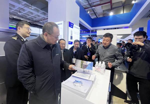 海信“海关商品智能监管台”亮相2023海关科技装备博览会(图2)