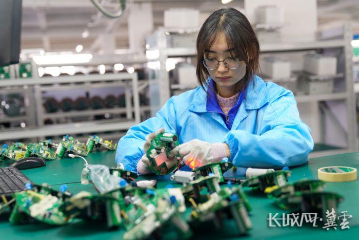 新质生产力 澎湃新动能丨石家庄智造“照亮”万米科探井(图2)