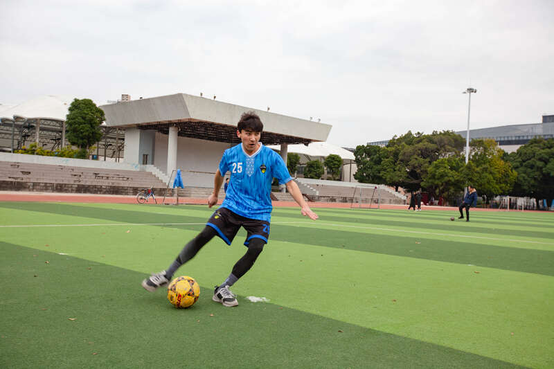 这群大学生选择留校过年(图1)