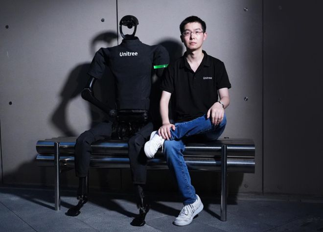 四足机器人：8位玩家的进击之路(图1)