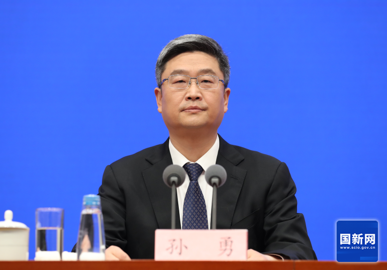“生态试纸”中华秋沙鸭为何常来这里“做客”？安徽省副省长答央广网记者(图1)