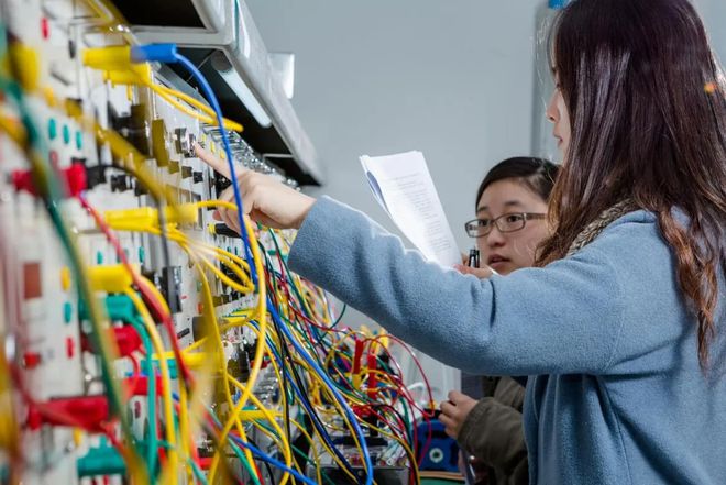 2024高考热门专业排名出炉：机械自动化排第八榜首专业实至名归(图6)