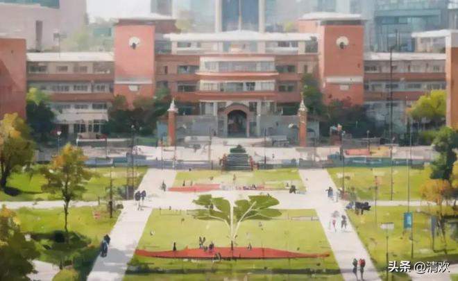 张雪峰又出圈！他强推的一所大学录取分数线%(图2)