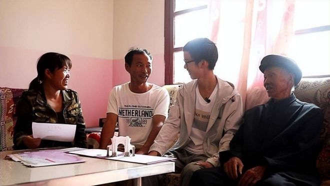 “搬砖小伙”林万东：713分考上清华被嘲无用5年过去近况如何？(图11)