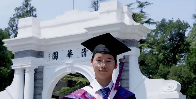 “搬砖小伙”林万东：713分考上清华被嘲无用5年过去近况如何？(图16)